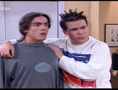 Αυτό δεν το ξέραμε: Δεν τραγουδάνε τα «Ημισκούμπρια» το τραγούδι της σειράς«10 λεπτά κήρυγμα» (βίντεο)